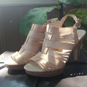 Franco Sarto Summer Sandals Heels Cream 8.5